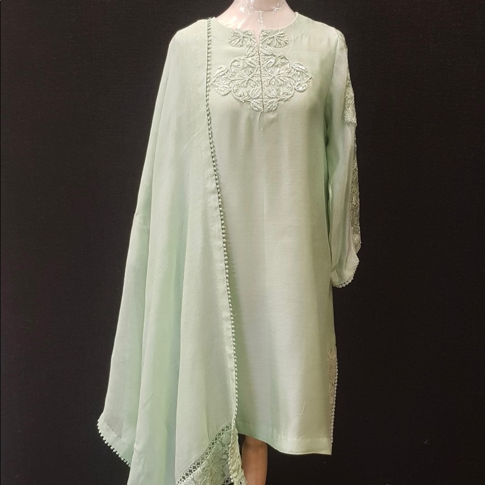 Amber Gohar Sairah Pakistani Suit 2PC